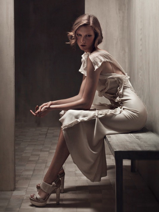 Donna Karan 2011 春夏廣告高清圖片