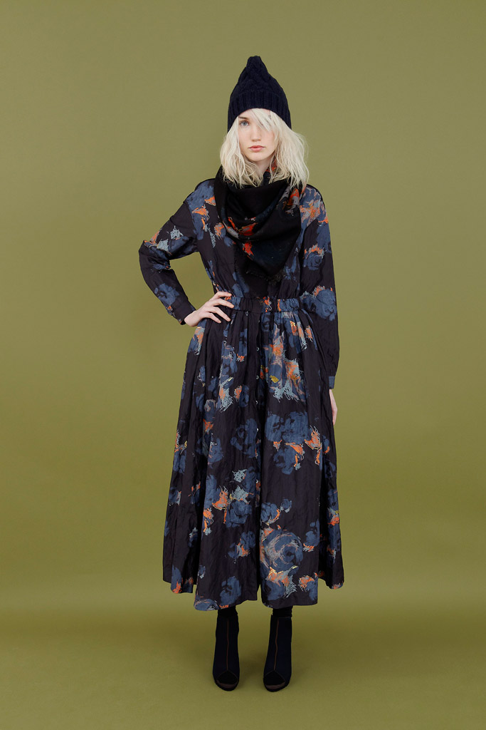 Cacharel 2011 ϵиDƬ