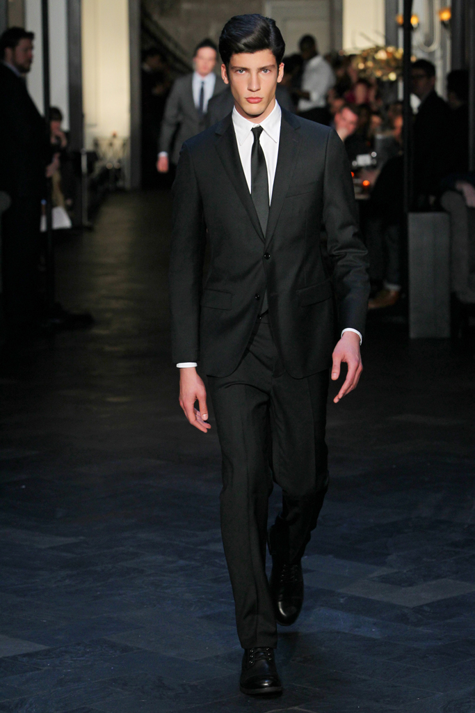 DKNY 2011 ﶬDƬ