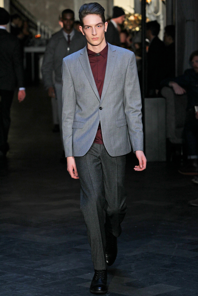 DKNY 2011 ﶬDƬ
