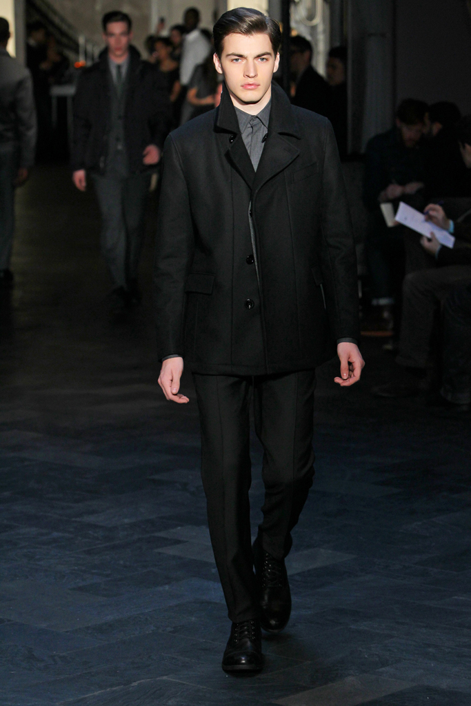 DKNY 2011 ﶬDƬ
