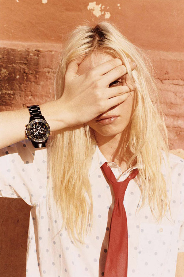 Marc by Marc Jacobs 2011 ďVDƬ