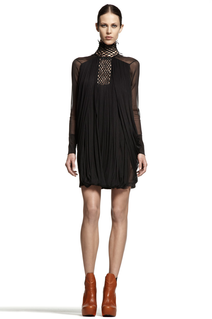 Willow 2011 ﶬ¸DƬ