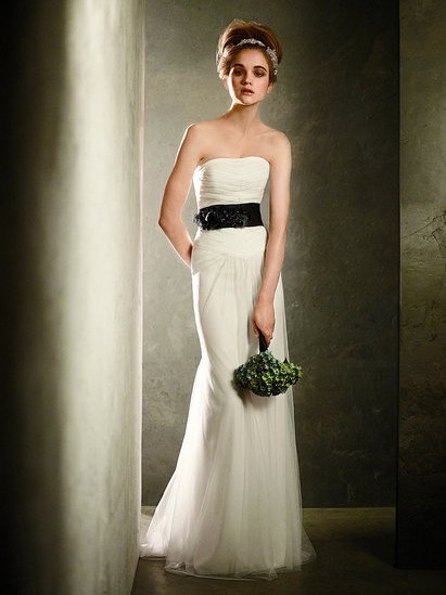 Vera Wang聯合Davids Bridal 平價婚紗系列高清圖片
