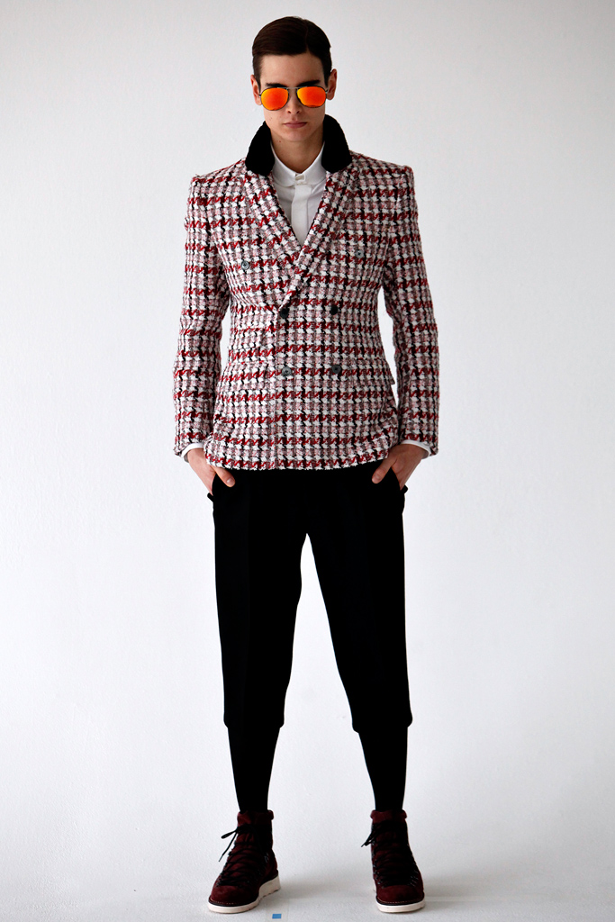 Antonio Azzuolo 2011 ﶬbDƬ