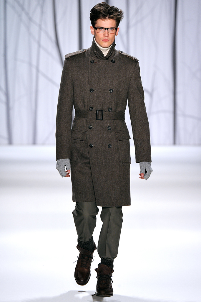 Perry Ellis 2011 ﶬbDƬ