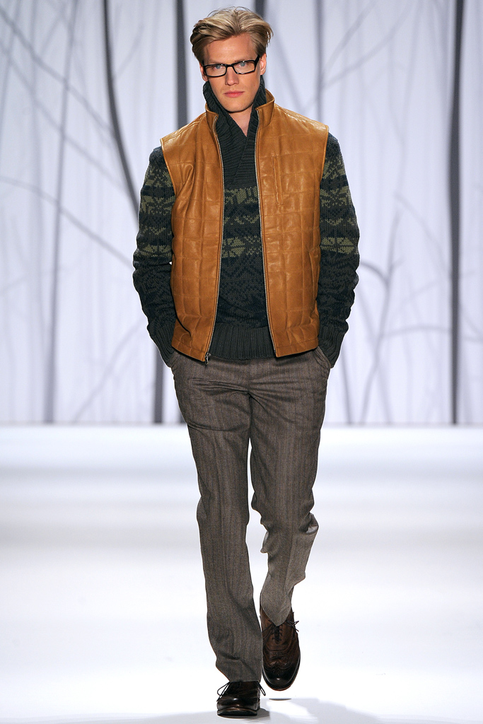 Perry Ellis 2011 ﶬbDƬ
