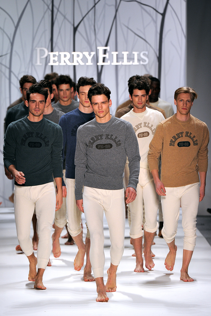 Perry Ellis 2011 ﶬbDƬ
