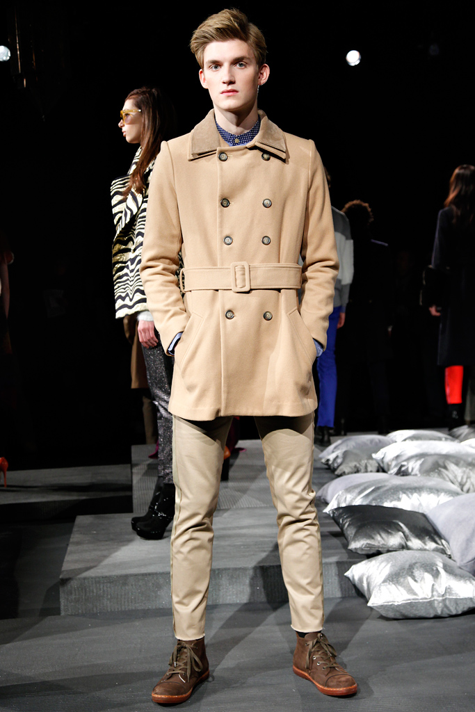 Timo Weiland 2011 ﶬbDƬ