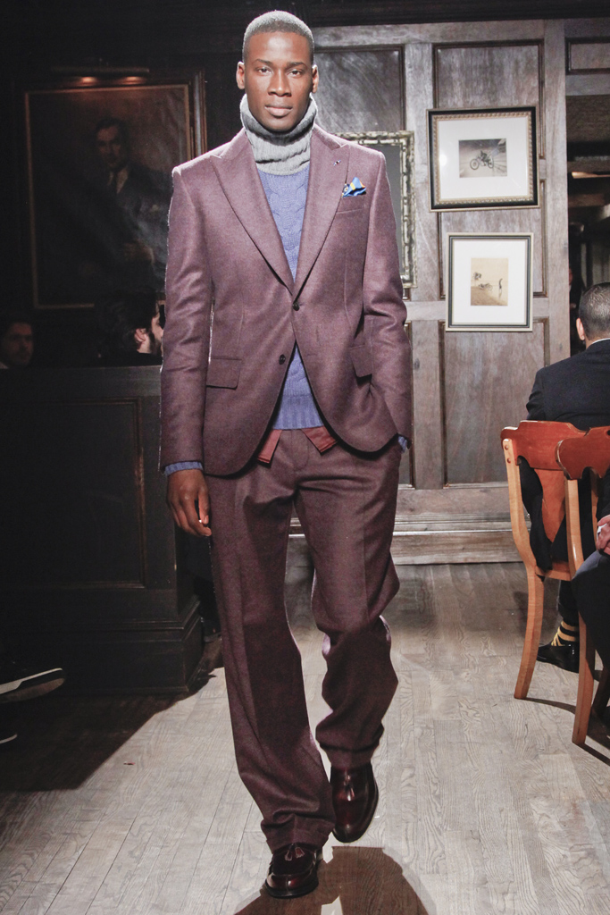 Tommy Hilfiger 2011 ﶬbDƬ
