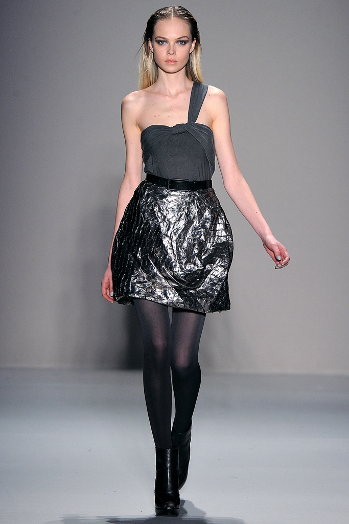Nicole Miller 2011 ﶬ¸DƬ