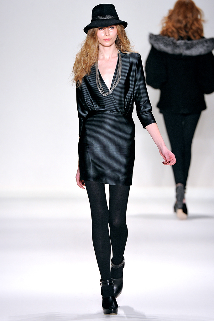 Rebecca Minkoff 2011 ﶬ¸DƬ