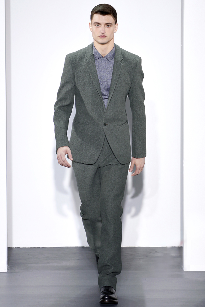 Calvin Klein 2011 ﶬbDƬ