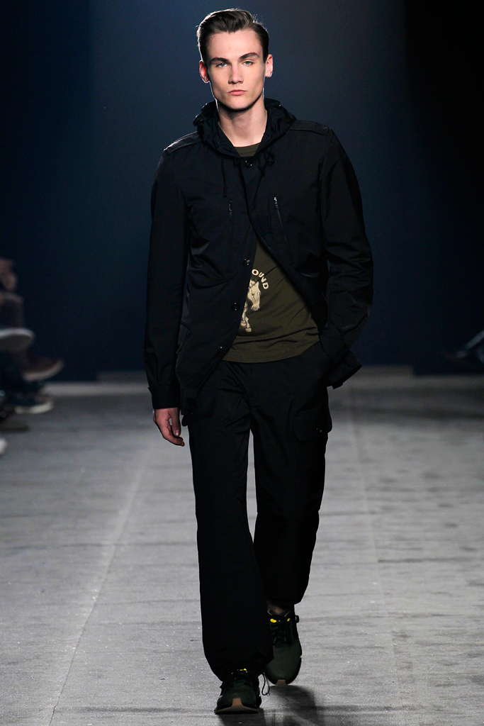 Y-3 2011 ﶬbDƬ