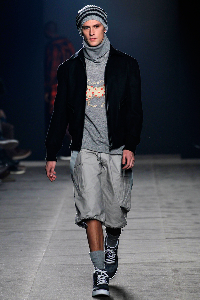 Y-3 2011 ﶬbDƬ