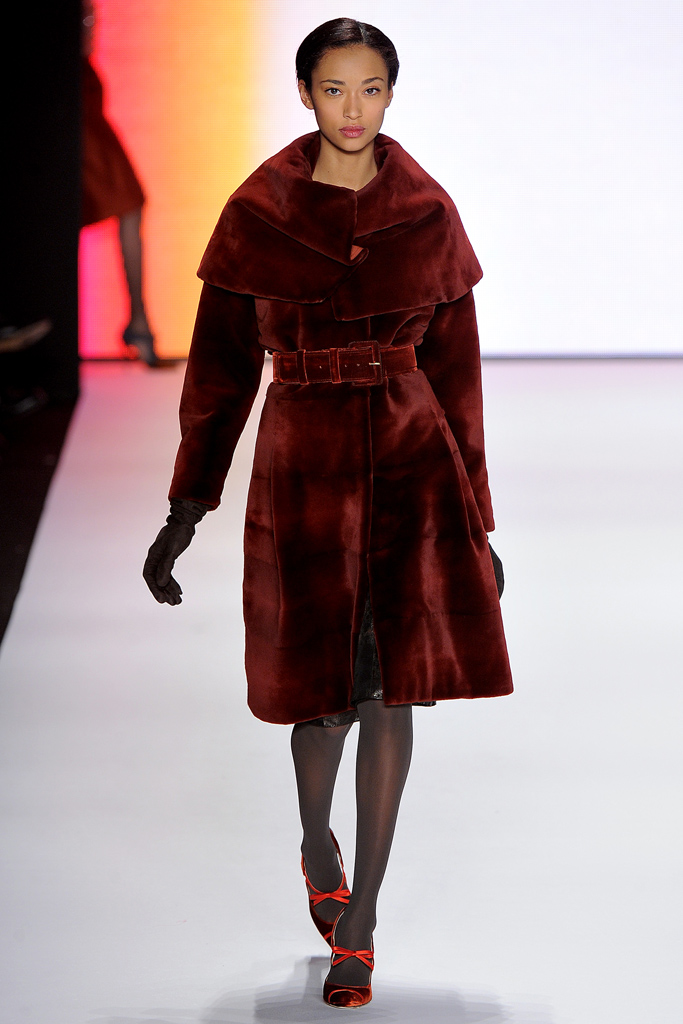 Carolina Herrera 2011 ﶬ¸DƬ