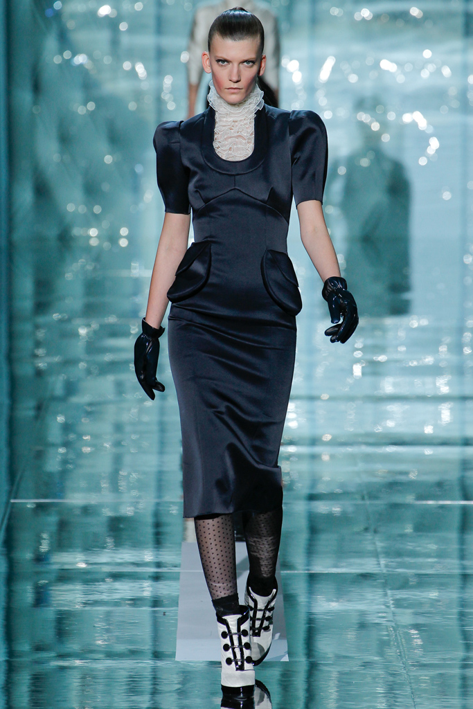 Marc Jacobs 2011 ﶬ¸DƬ
