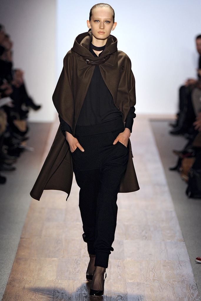Max Azria 2011 ﶬ¸DƬ