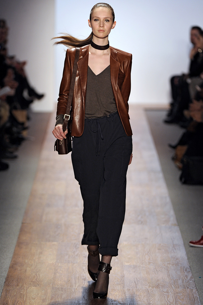 Max Azria 2011 ﶬ¸DƬ