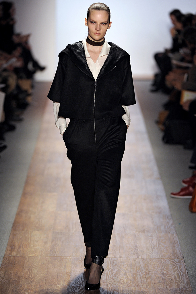 Max Azria 2011 ﶬ¸DƬ