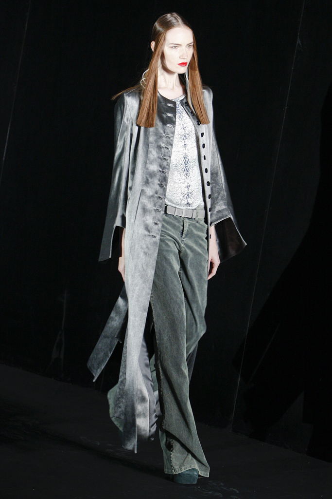 Theyskens Theory 2011 ﶬ¸DƬ