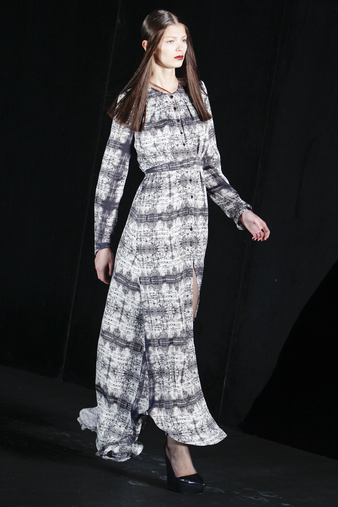 Theyskens Theory 2011 ﶬ¸DƬ