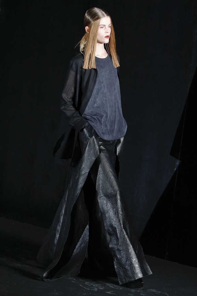 Theyskens Theory 2011 ﶬ¸DƬ