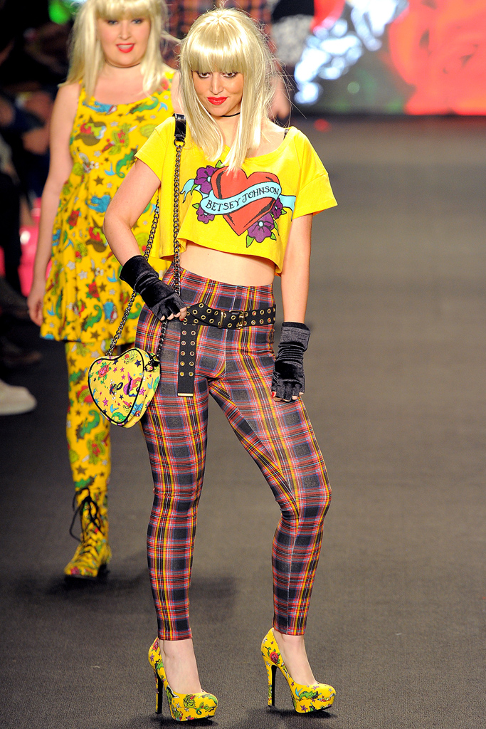 Betsey Johnson 2011 ﶬ¸DƬ