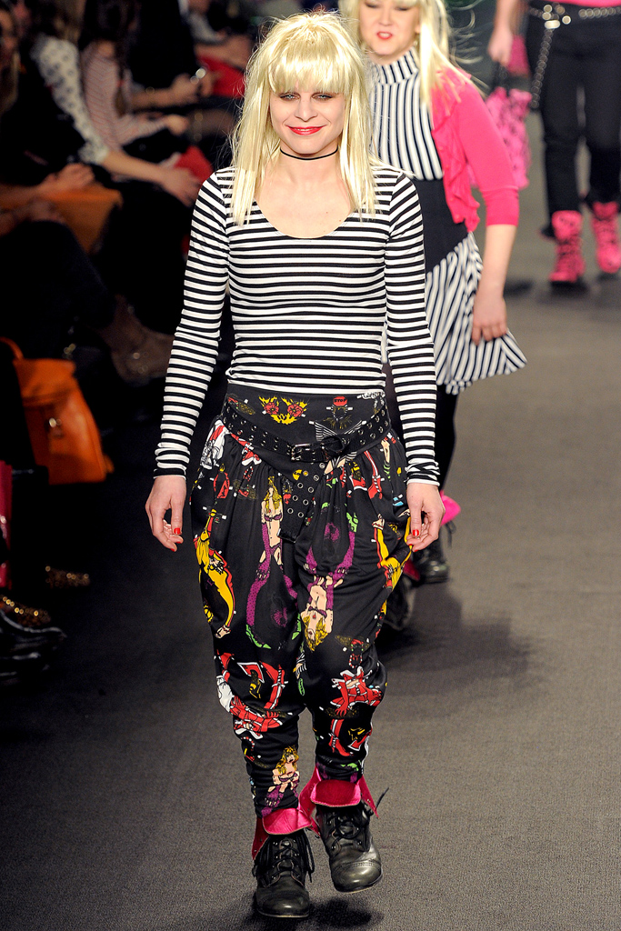 Betsey Johnson 2011 ﶬ¸DƬ