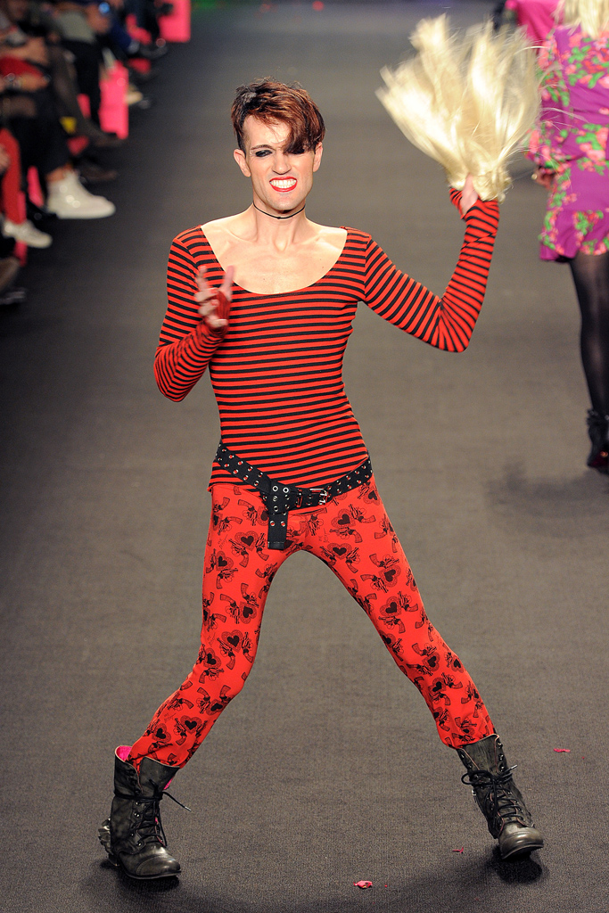 Betsey Johnson 2011 ﶬ¸DƬ