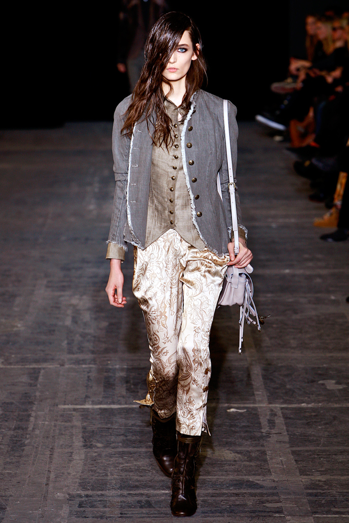 Diesel Black Gold 2011 ﶬ¸DƬ