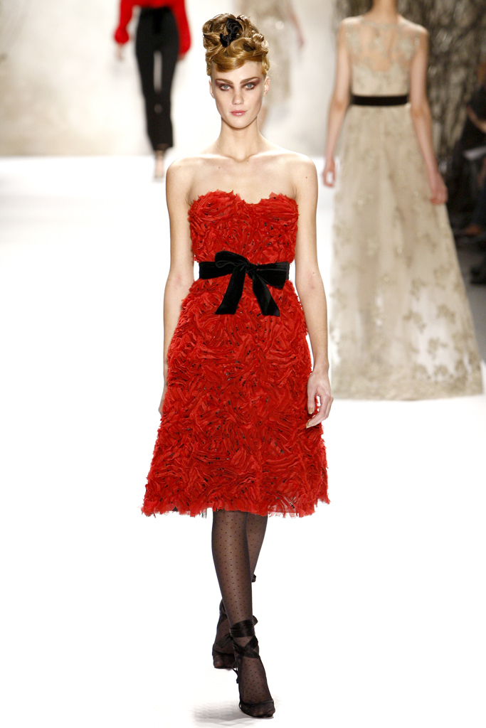 Monique Lhuillier 2011 ﶬ¸DƬ