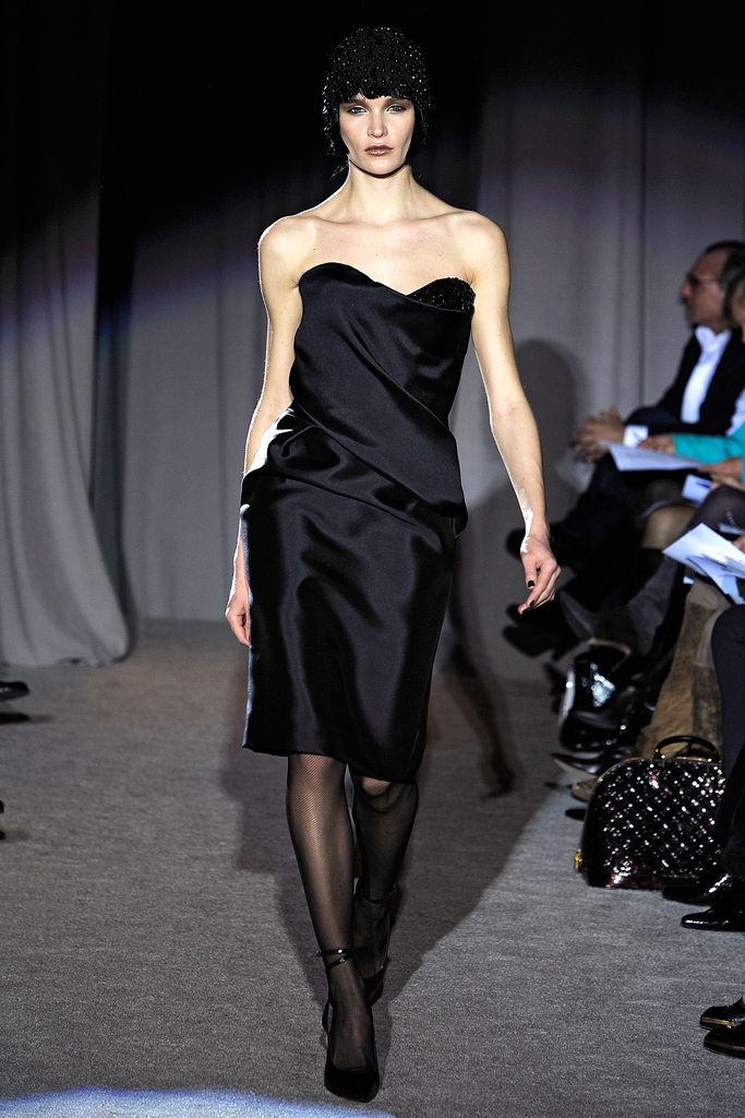 Douglas Hannant  2011 ﶬ¸DƬ