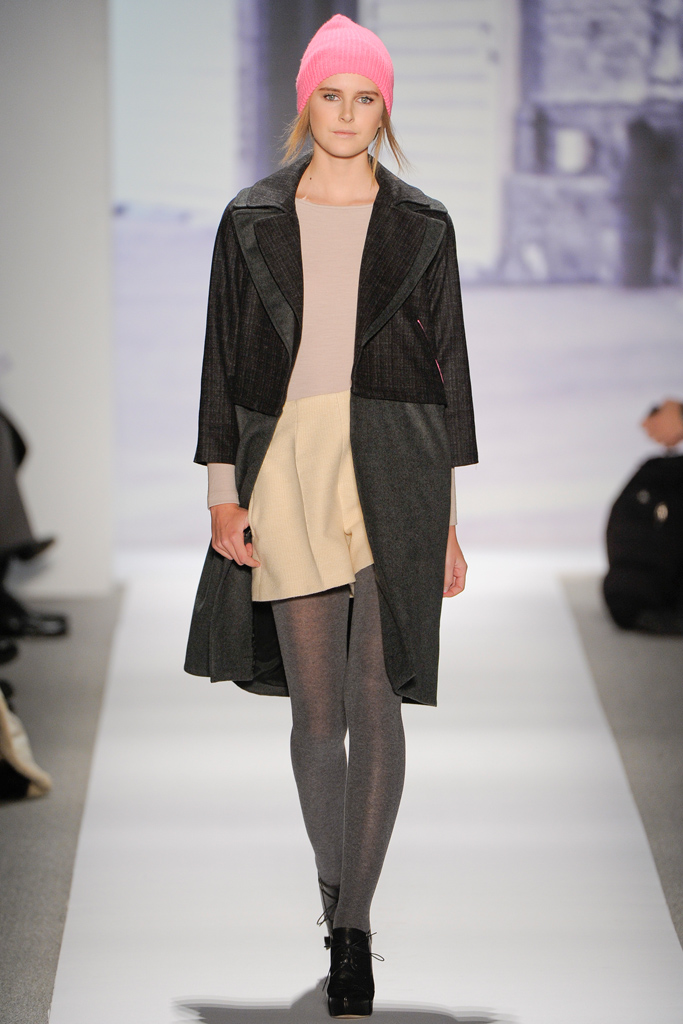 Tibi  2011 ﶬ¸DƬ