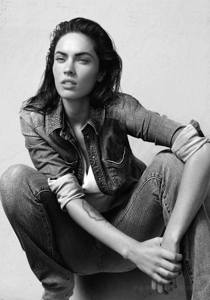 Armani Jeans 2011 ďVƬDƬ