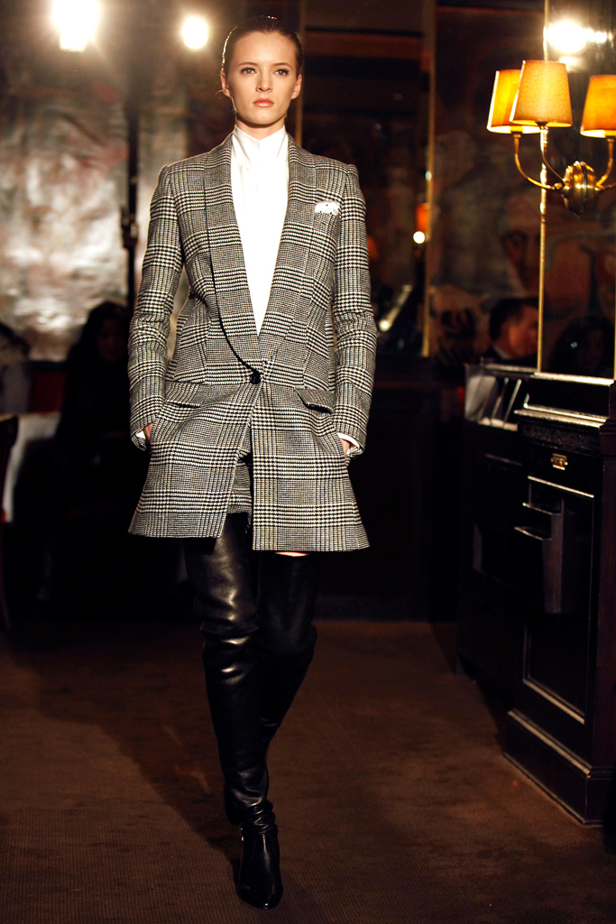 Bill Blass 2011秋冬成衣