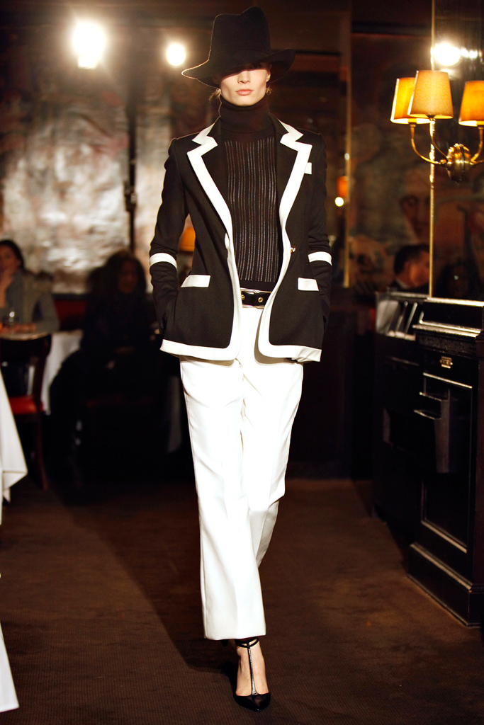 Bill Blass 2011秋冬成衣