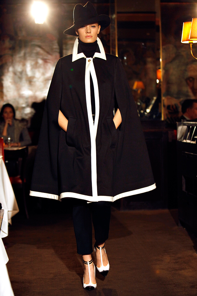 Bill Blass 2011秋冬成衣