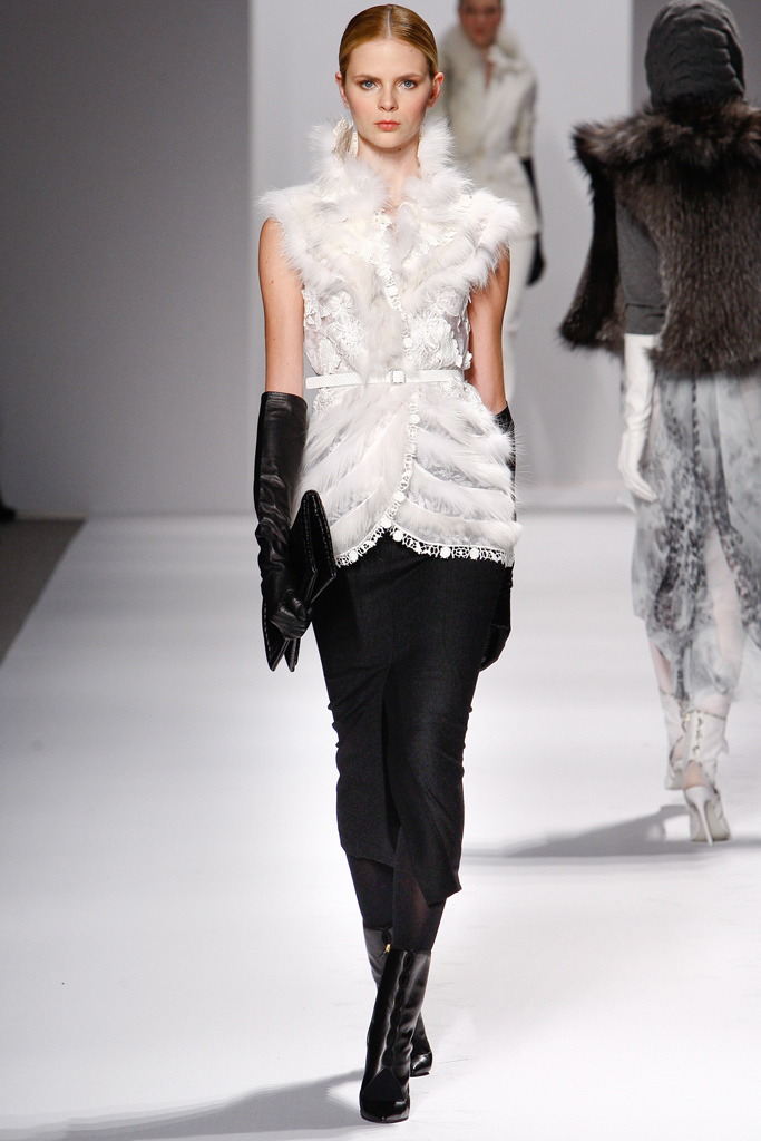Elie Tahari 2011ﶬ¸DƬ