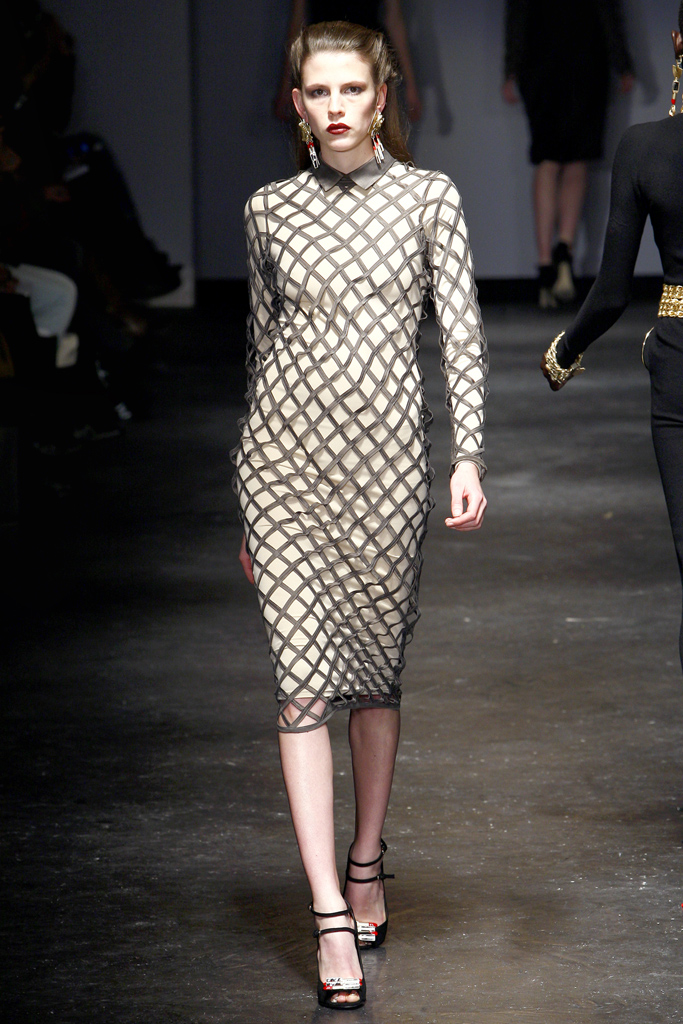 Danielle Scutt 2011ﶬ¸DƬ