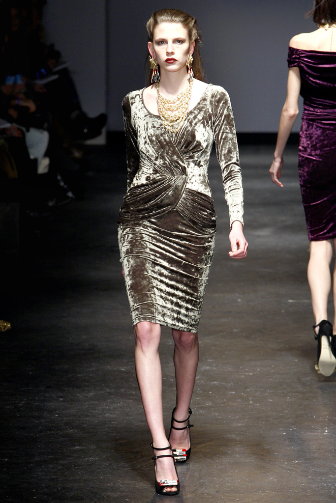 Danielle Scutt 2011ﶬ¸DƬ