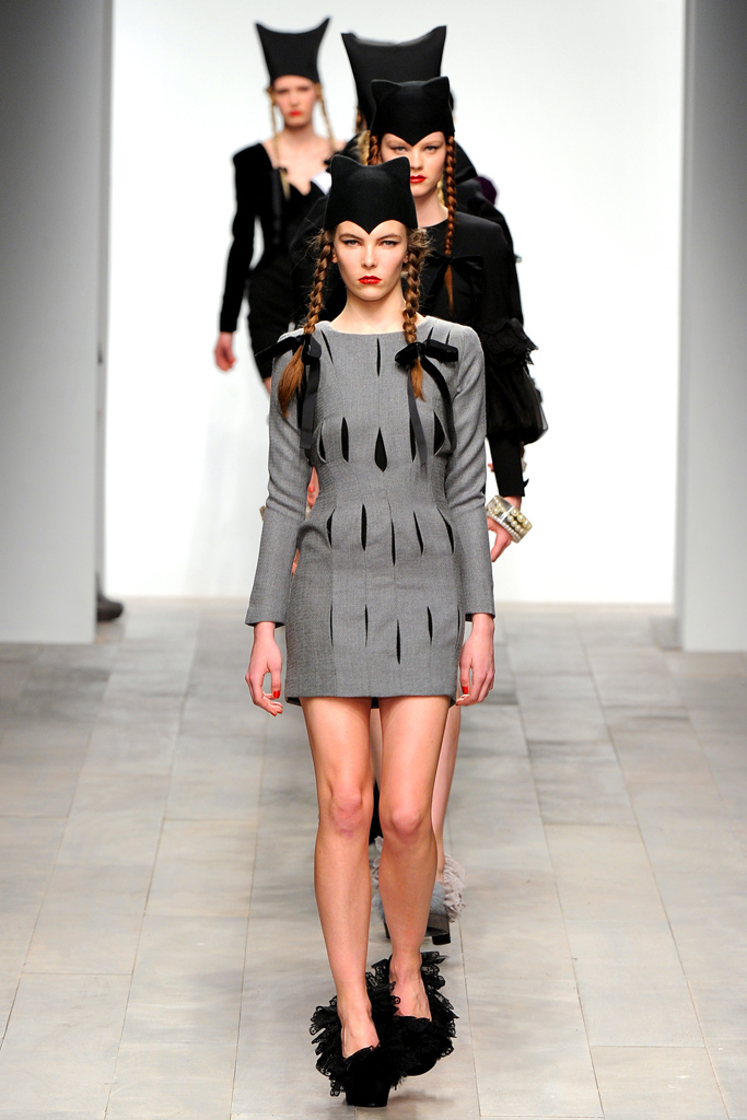 PPQ 2011ﶬ¸DƬ