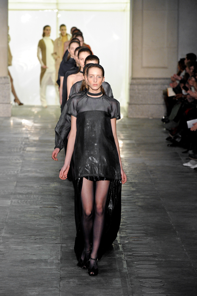 Richard Nicoll 2011ﶬ¸DƬ