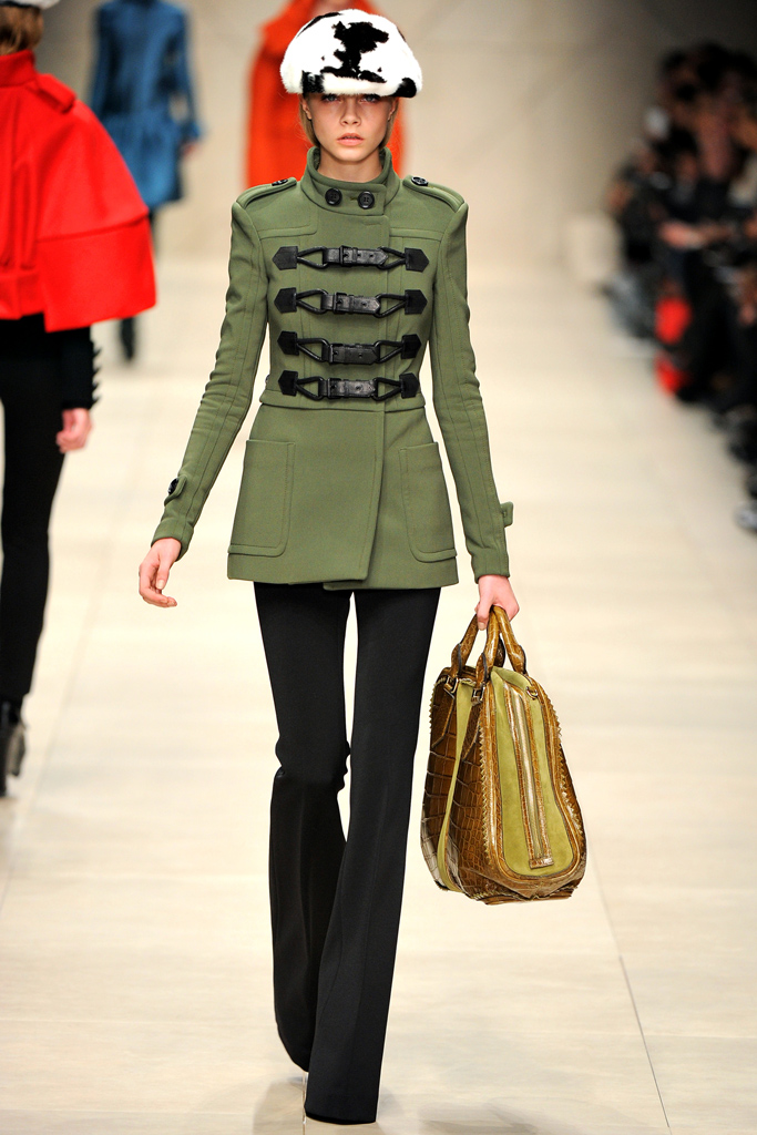 Burberry Prorsum 2011秋冬成衣高清圖片