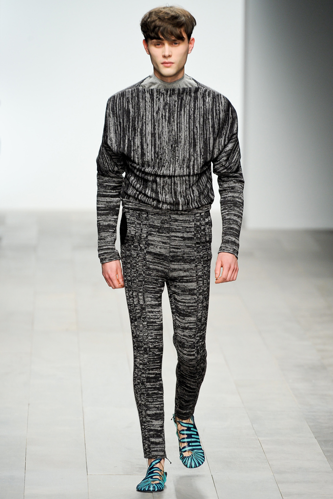 Central Saint Martins 2011ﶬDƬ