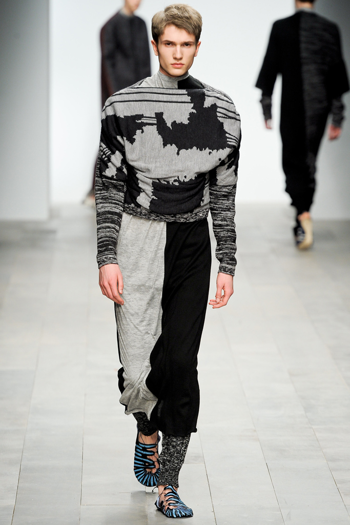 Central Saint Martins 2011ﶬDƬ