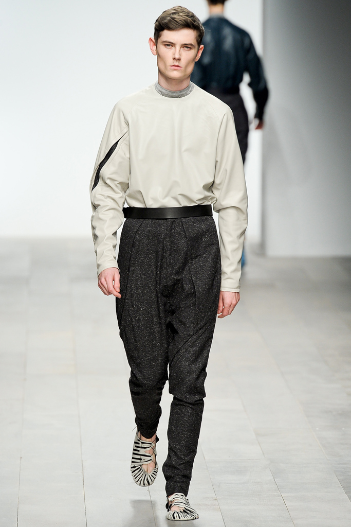 Central Saint Martins 2011ﶬDƬ