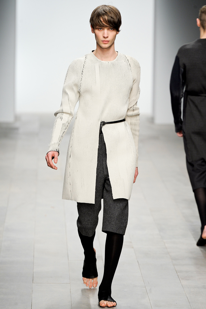 Central Saint Martins 2011ﶬDƬ