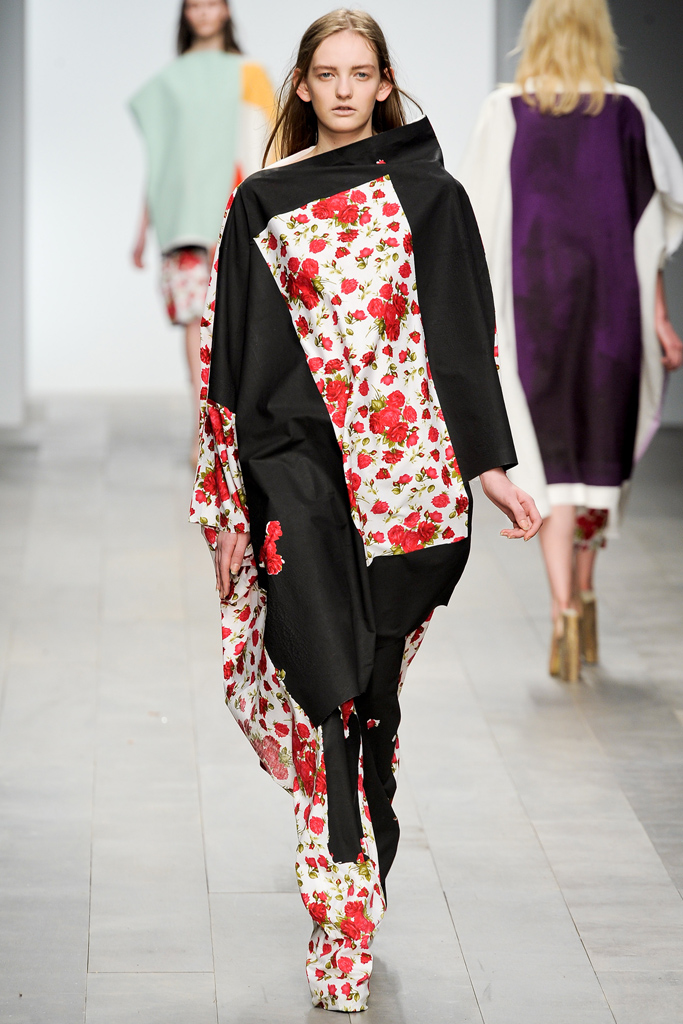 Central Saint Martins 2011ﶬDƬ