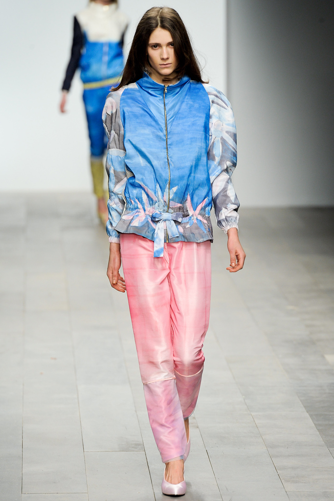 Central Saint Martins 2011ﶬDƬ